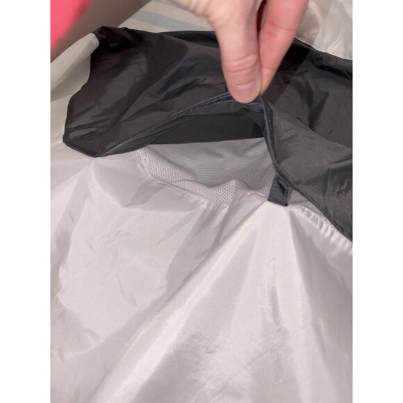 NYC St. John's University Red Storm Nike Jacket Basketball Windbreaker White XL - Picture 8 of 10